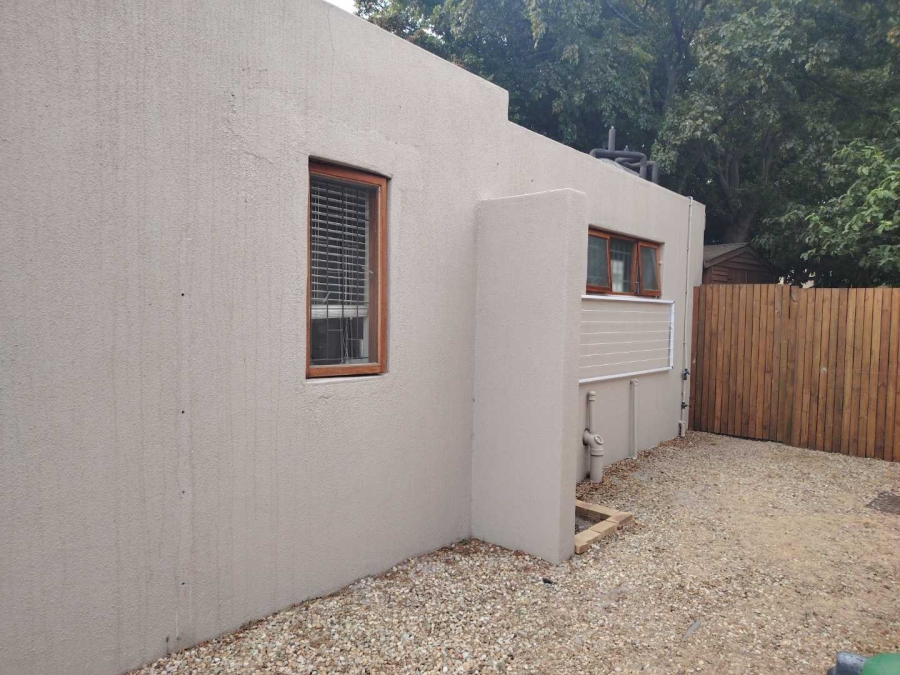 1 Bedroom Property for Sale in Oakdale Western Cape